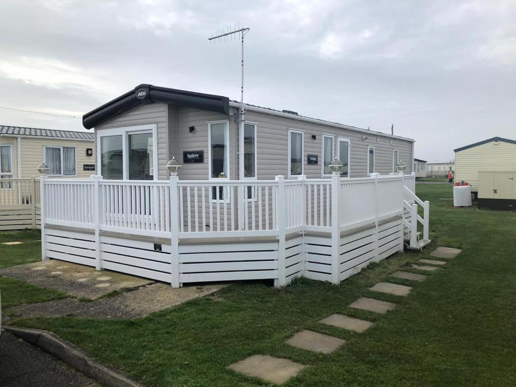 The Sherbourne Vila Selsey Exterior foto